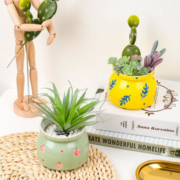Glazed ceramic plant pot | plant pots