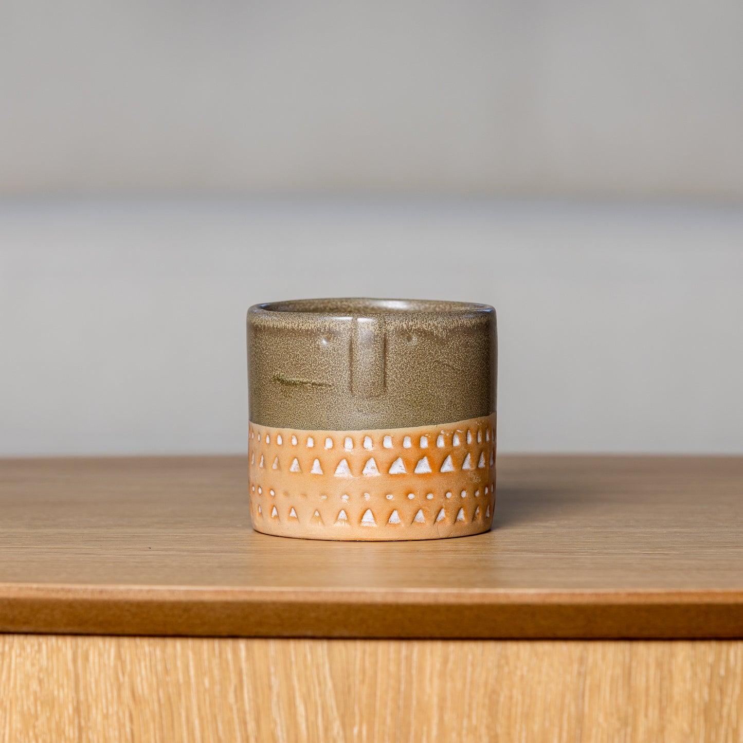 Two-tone Glazed Terracotta Pots with Polynesian Patterns