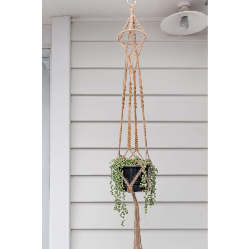 Macrame plant hanger - d | plant pots